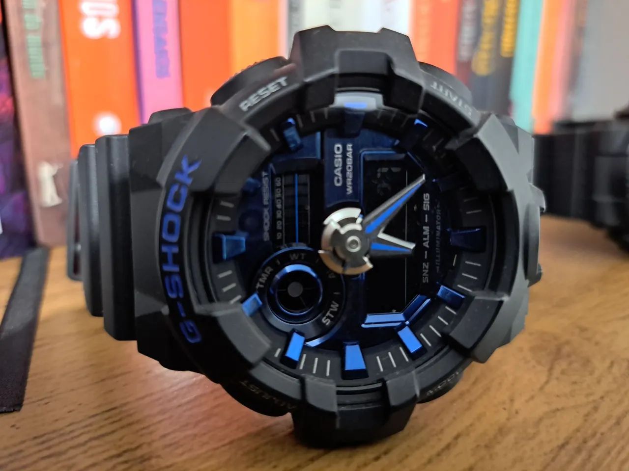 G-Shock GA710 - Foto 2