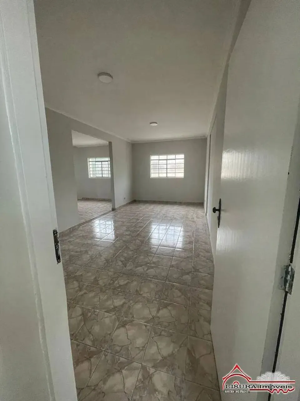 (I) SALAS COMERCIAIS PARA LOCAÇÃO Novo Horizonte São José dos Campos SP