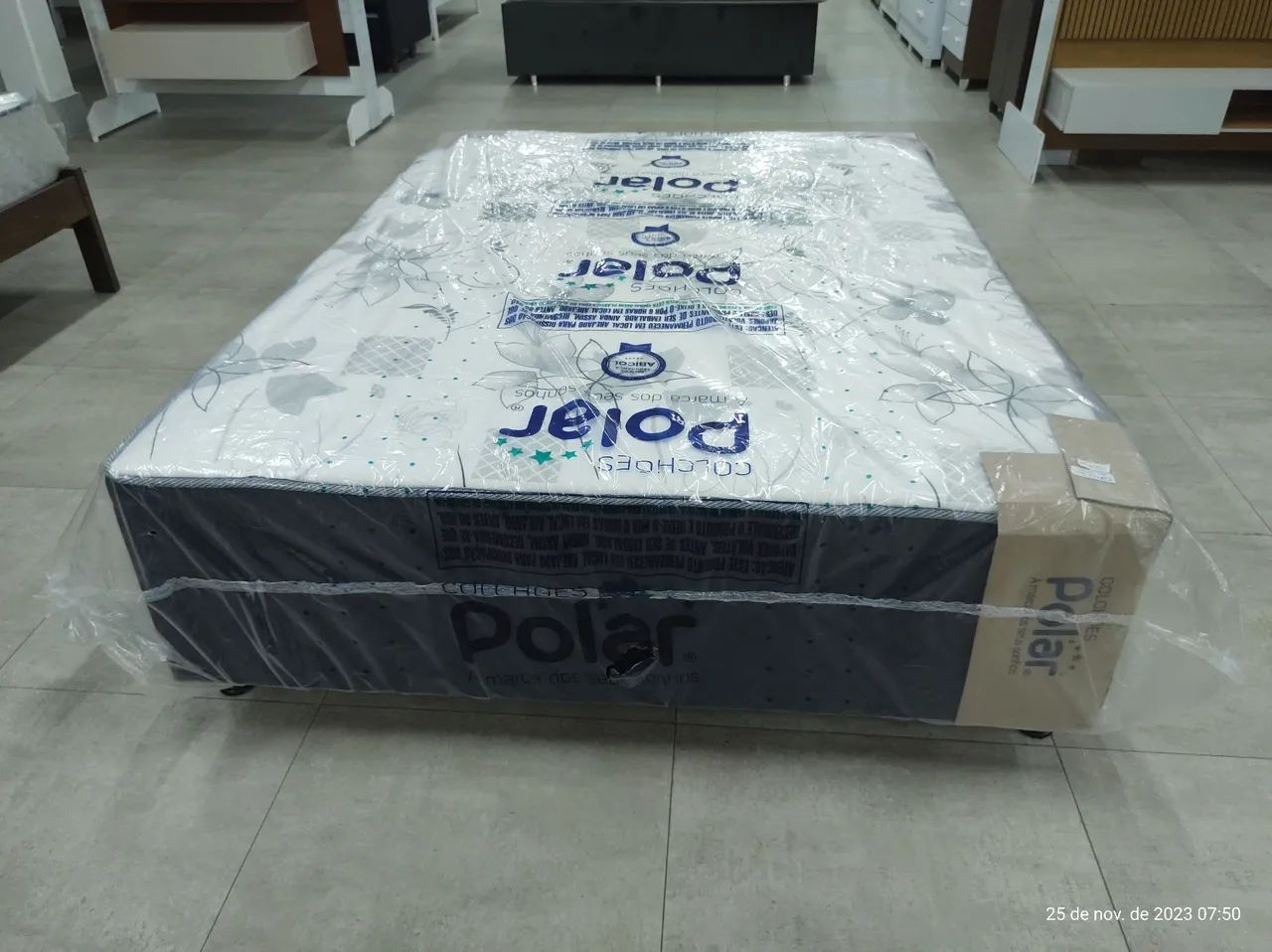 Cama Box Casal 10 centímetros de espuma não precisa de Colchão / entregar grátis  - Foto 5