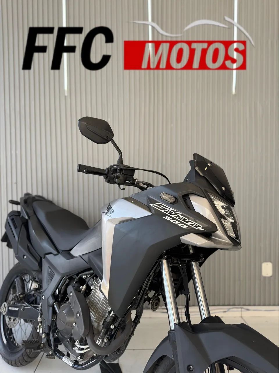 SAHARA 300 ano 2024 IPVA 2025  pago Faço Financiamento