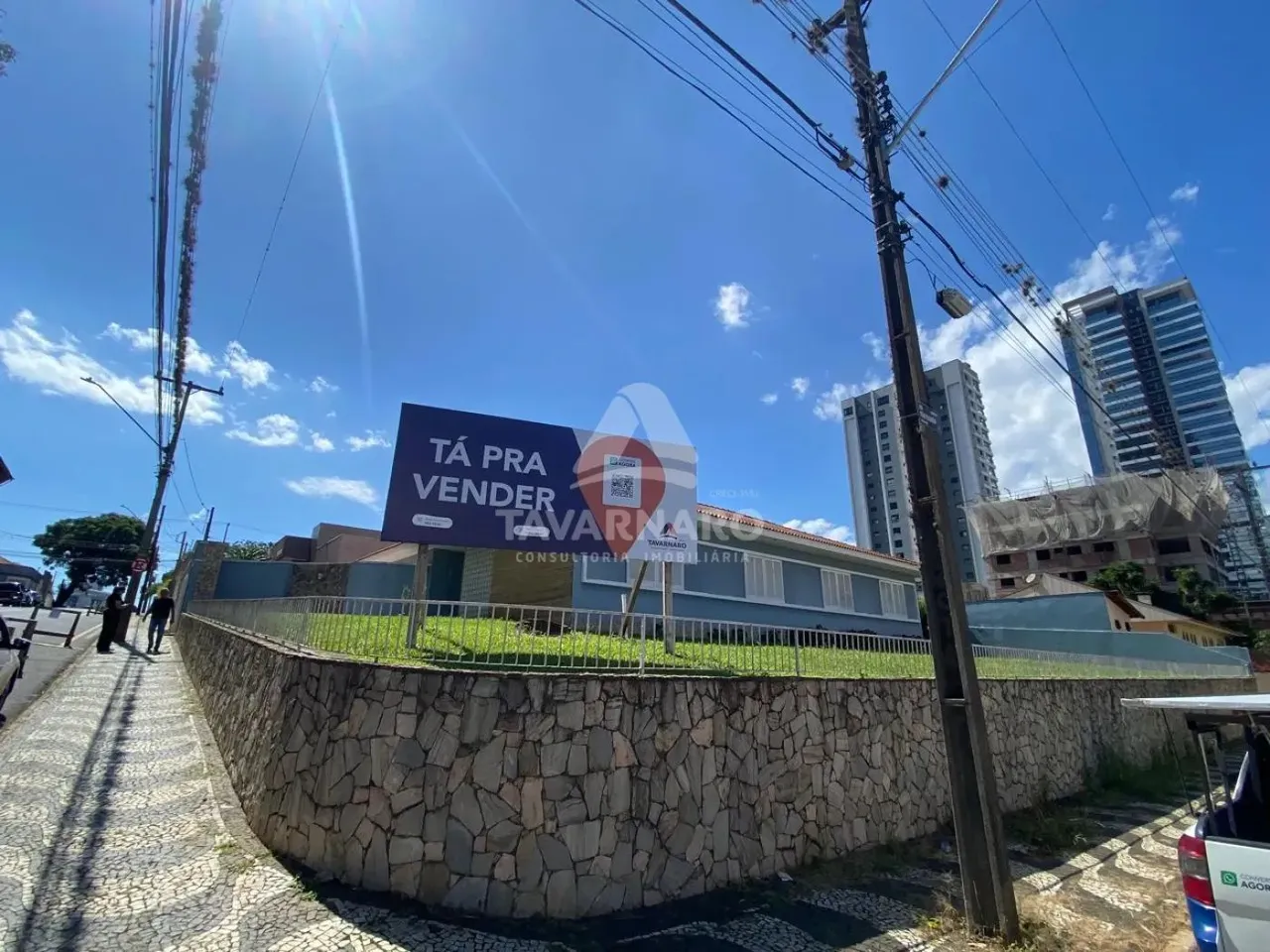 Comercial Casa em Ponta Grossa