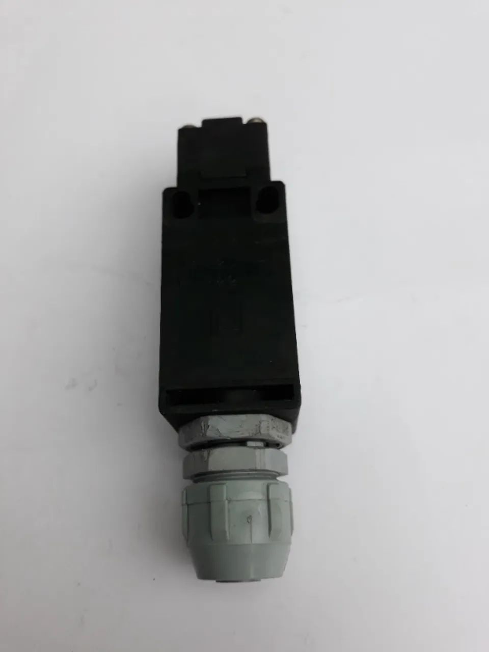 Interruptor de limite de segurança - Foto 4