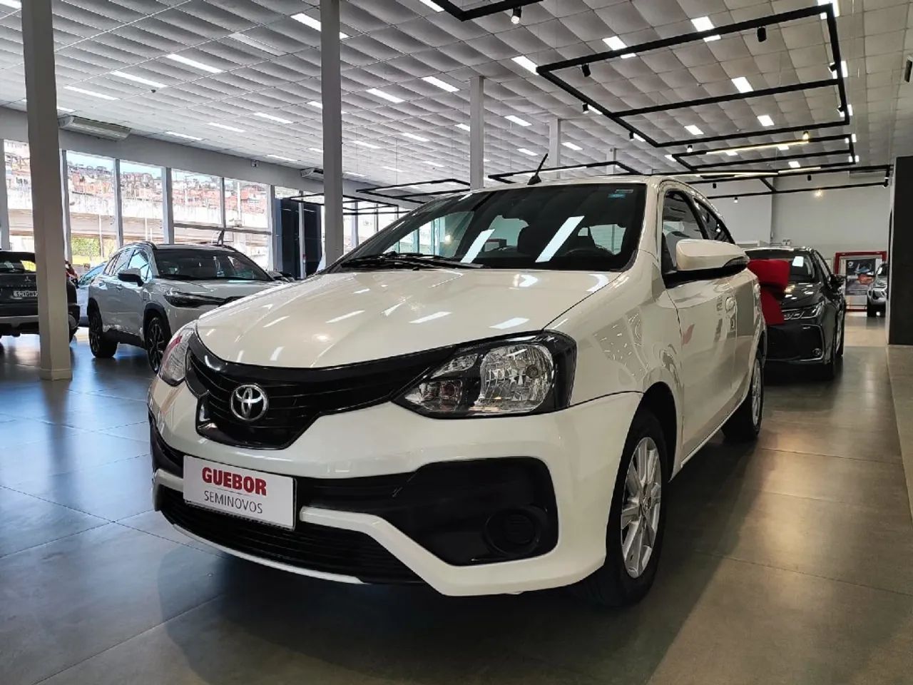 Toyota Etios 1.5 X PLUS 16V FLEX 4P AUTOMATICO - Foto 3