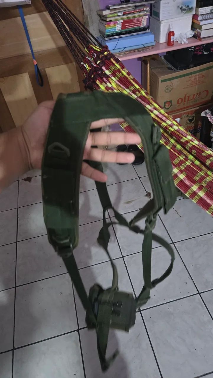 Cinto e suspensório 