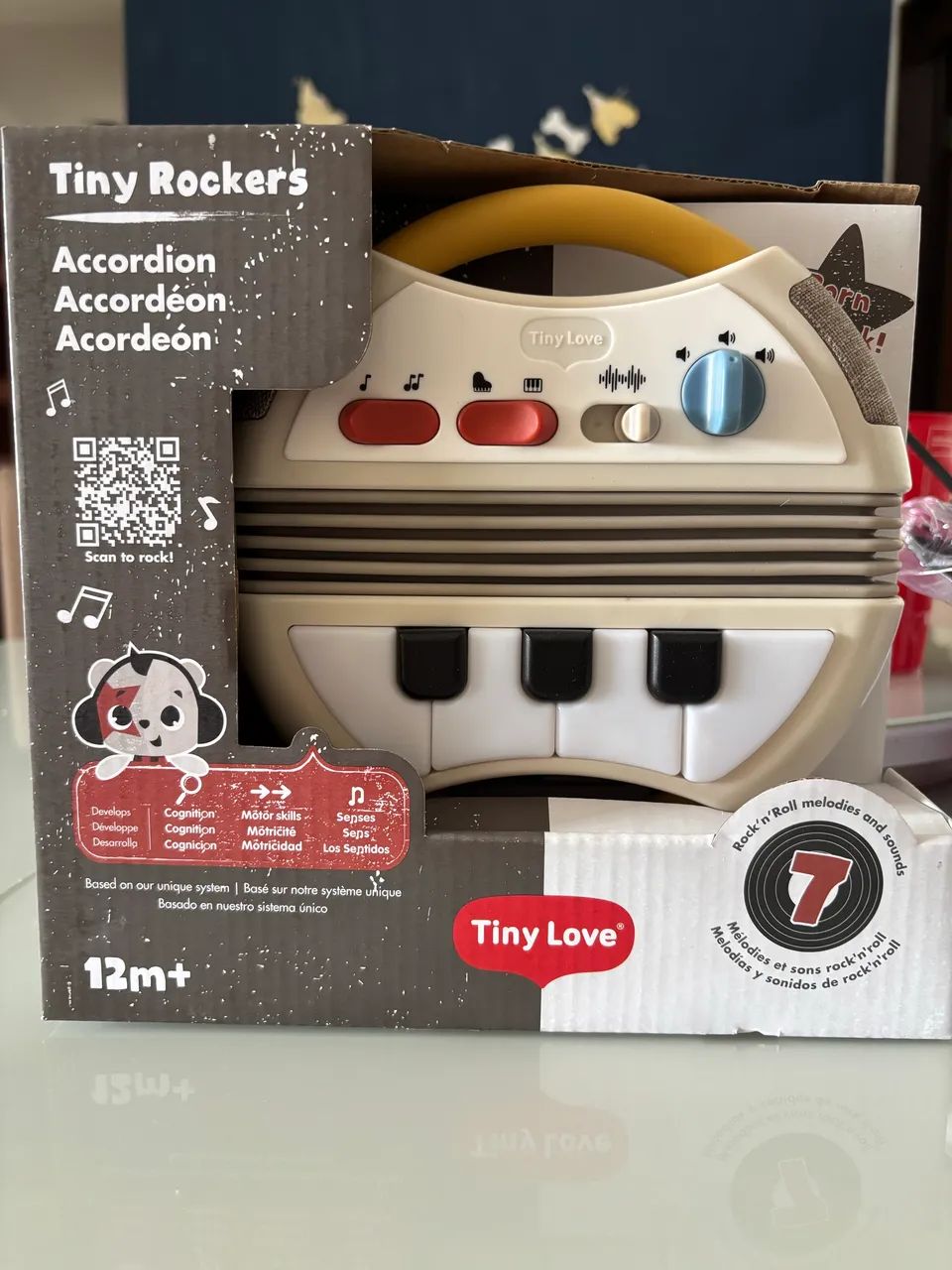 Acordeão Eletrônico, Tiny love novo