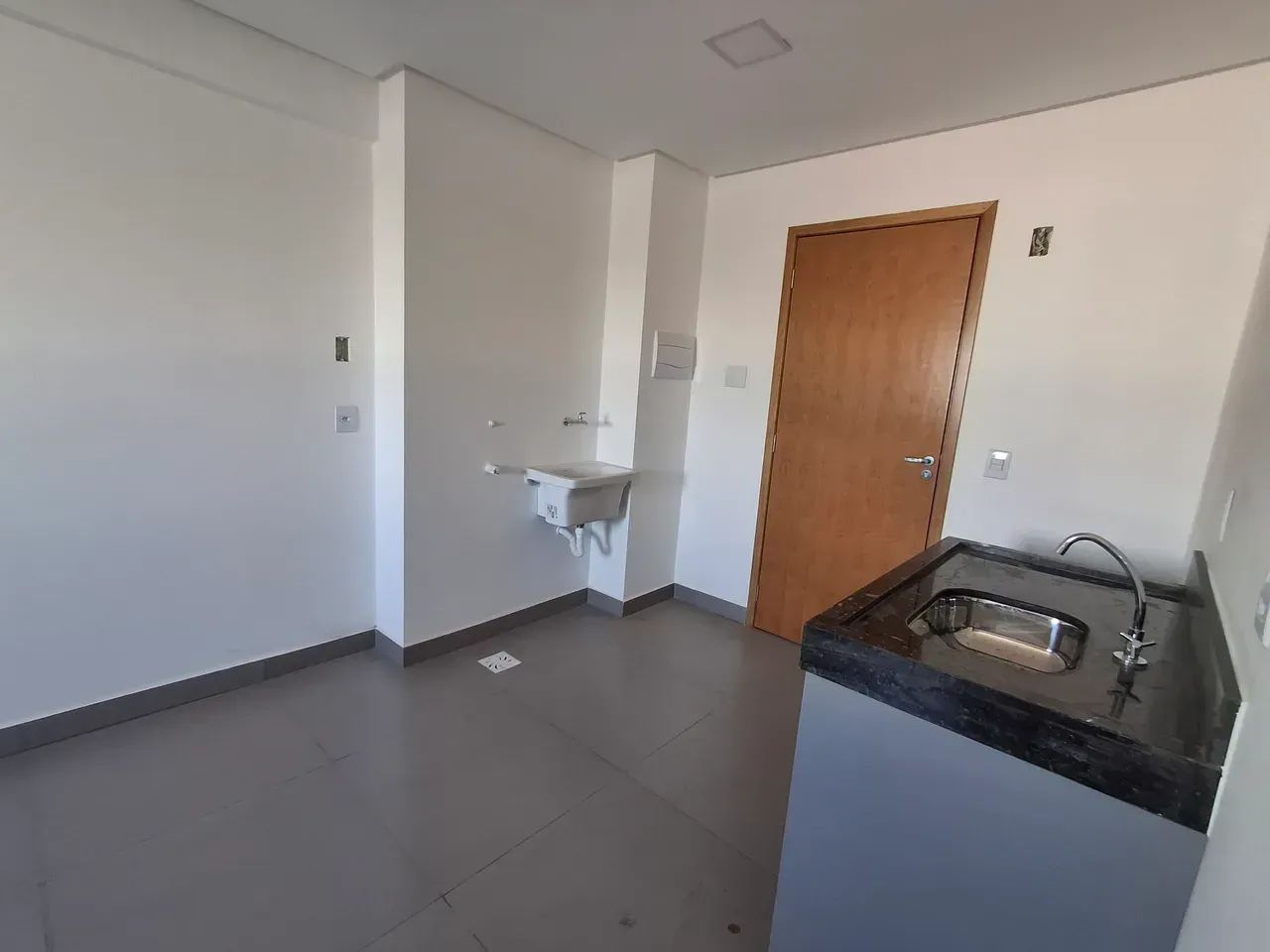 Studio de 28m² completo em armários com ar condicionado fácil acesso a Av T63 Jardim Améri - Foto 5