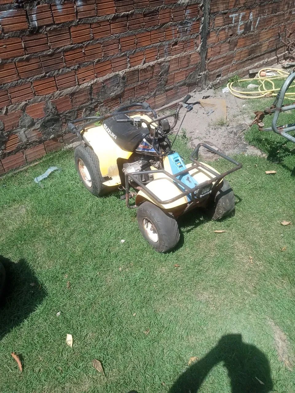 Quadriciclo infantil 125 cc Suzuki 