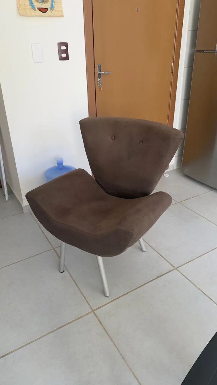 Poltrona confortável em bom estado  - Foto 2