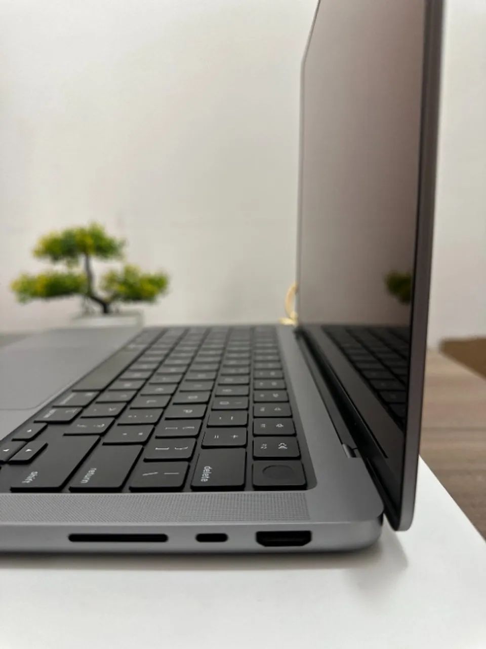 Apple Macbook Pro M1 Pro 14 512ssd 16gb RAM - Notebooks - Novo