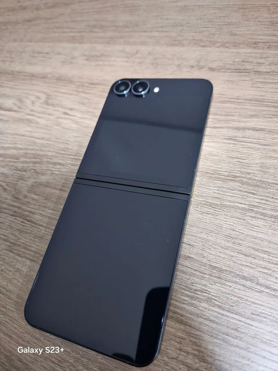 Galaxy Z Flip 7 FE - Foto 5