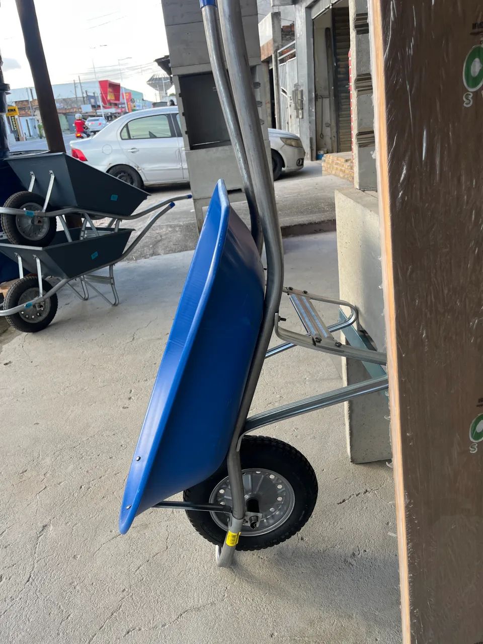 Carrinho de mão - Foto 2