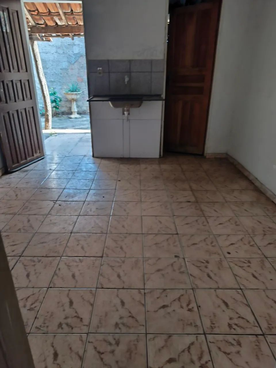  Somente rapaz solteiro 700 com luz água.  - Foto 2