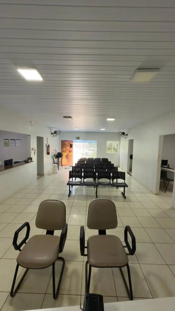 Imóvel comercial de 230 m² com até 16 salas e estacionamento - Foto 3