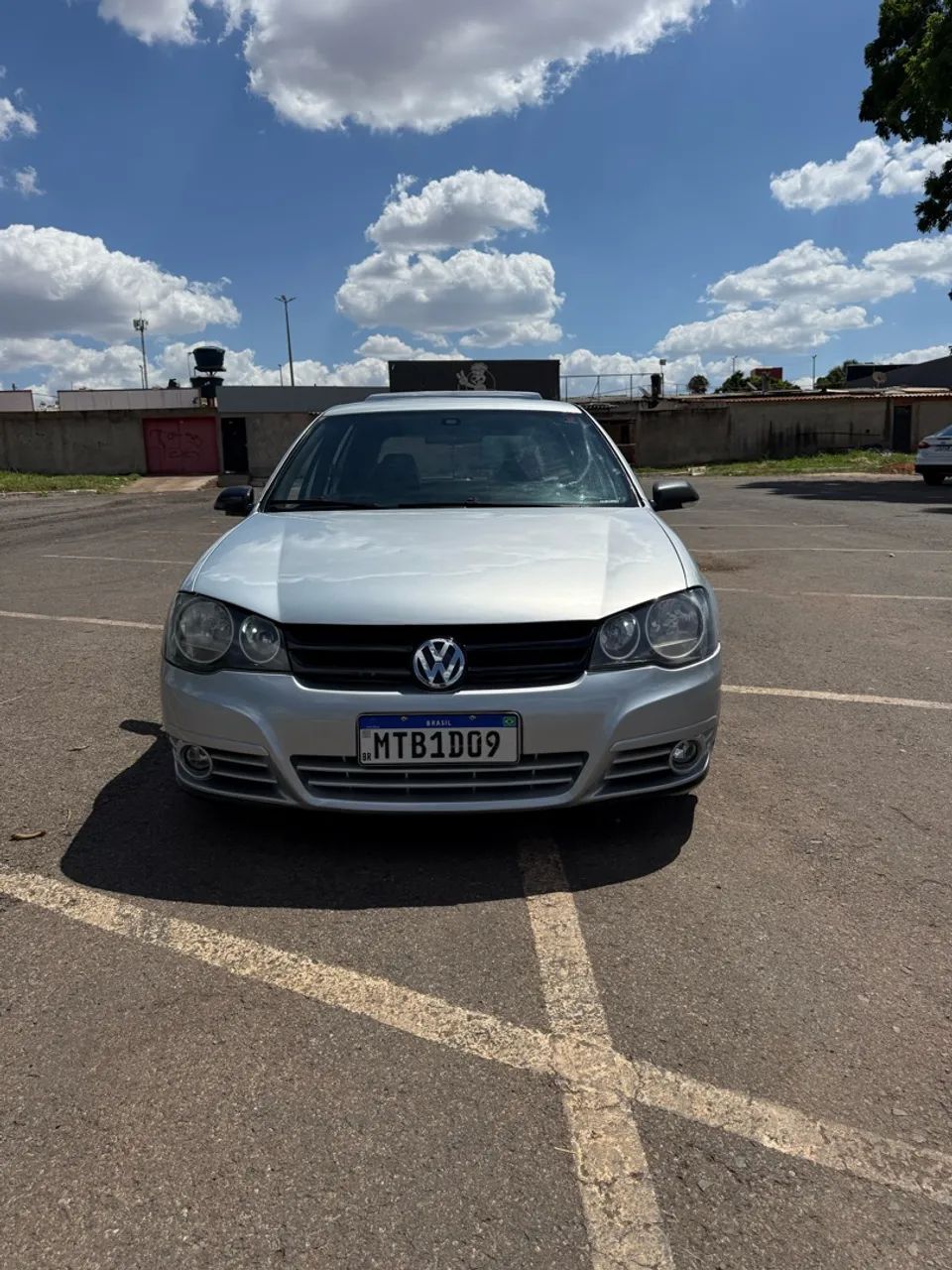 Volkswagen Golf 1.6 MI TOTAL FLEX 8V 4P 2010