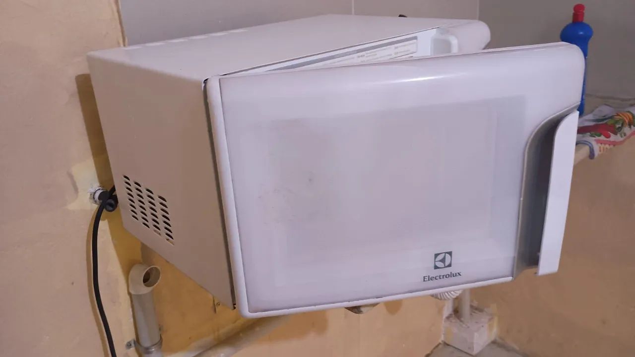 Micro-ondas Eletrolux 31 L - Foto 3