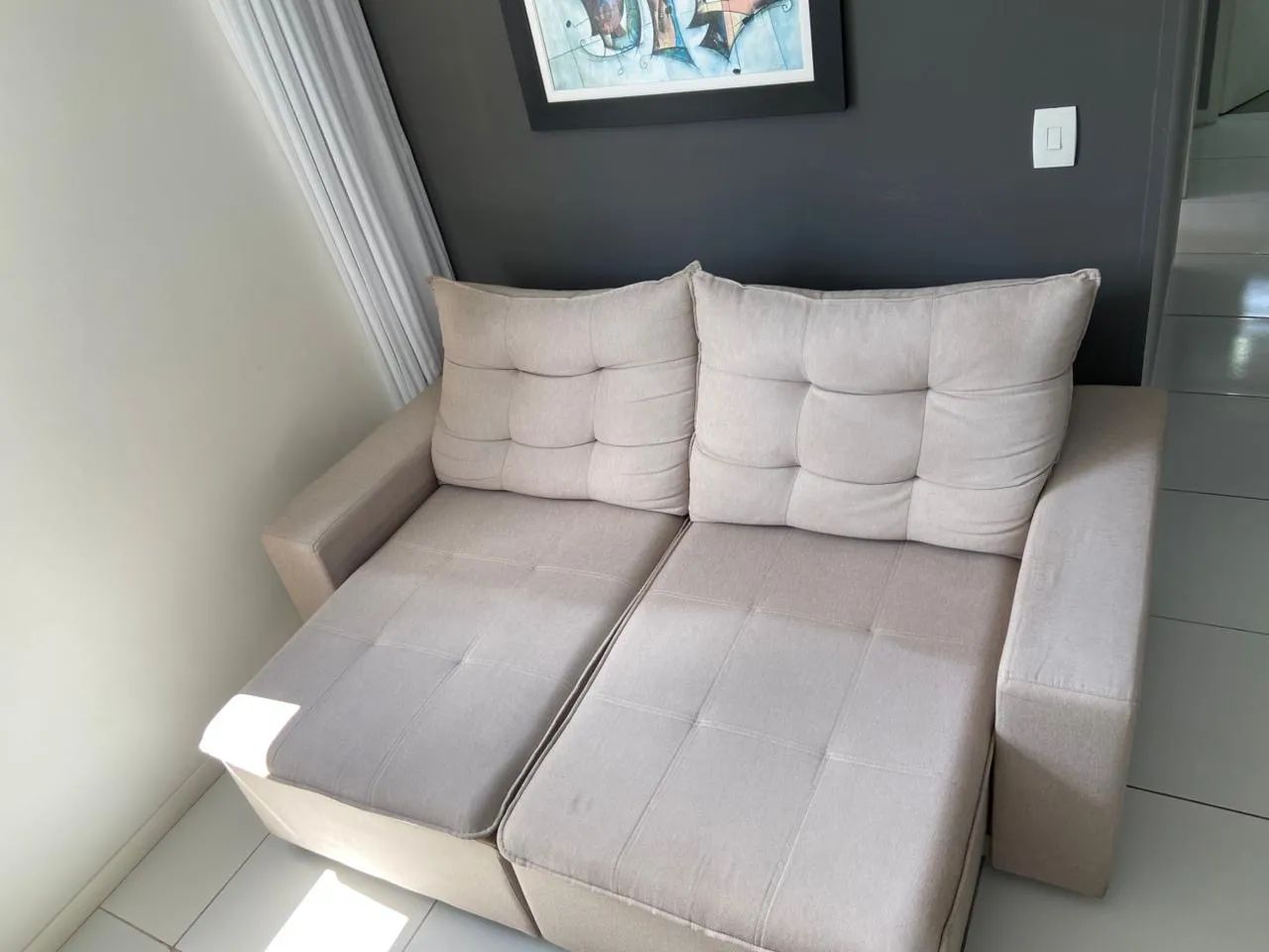 2-Meter Reclining Sofa – Excellent Condition65568165732482121