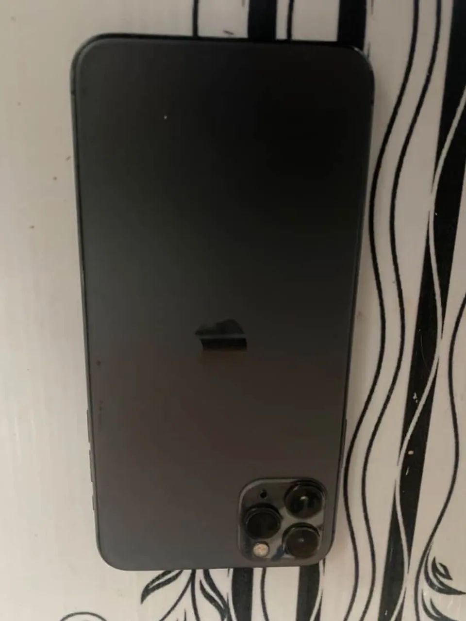 iPhone 11 Pro Max 64gb - Foto 2