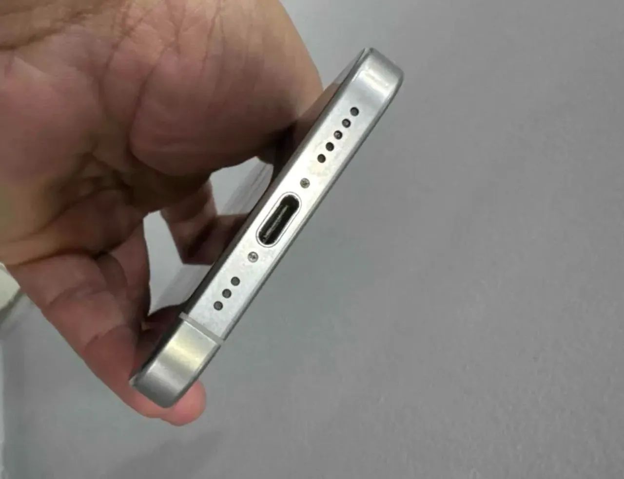 iPhone 16 pro 256GB bateria 87% - Foto 4