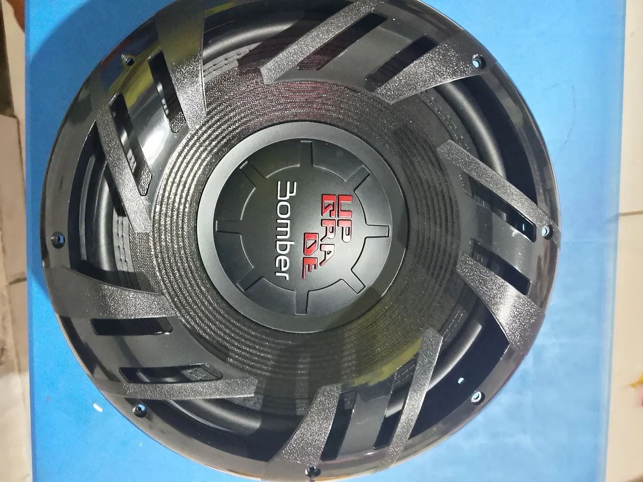 Subwofer de 12 Bomber Upgrade 400rms  - Foto 3