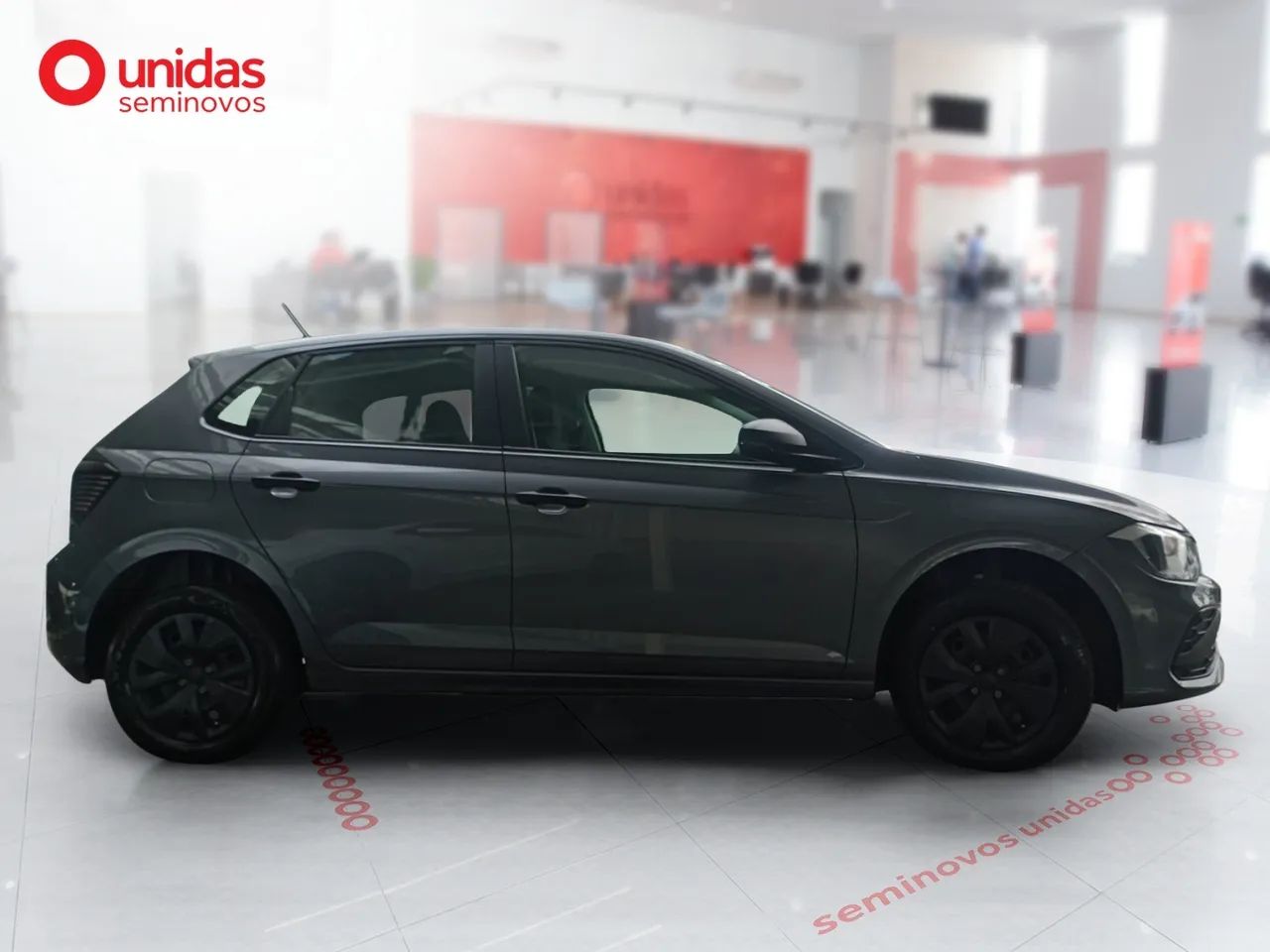 Volkswagen Polo Track 1.0 Flex 12V 5p, foto 4 de 15