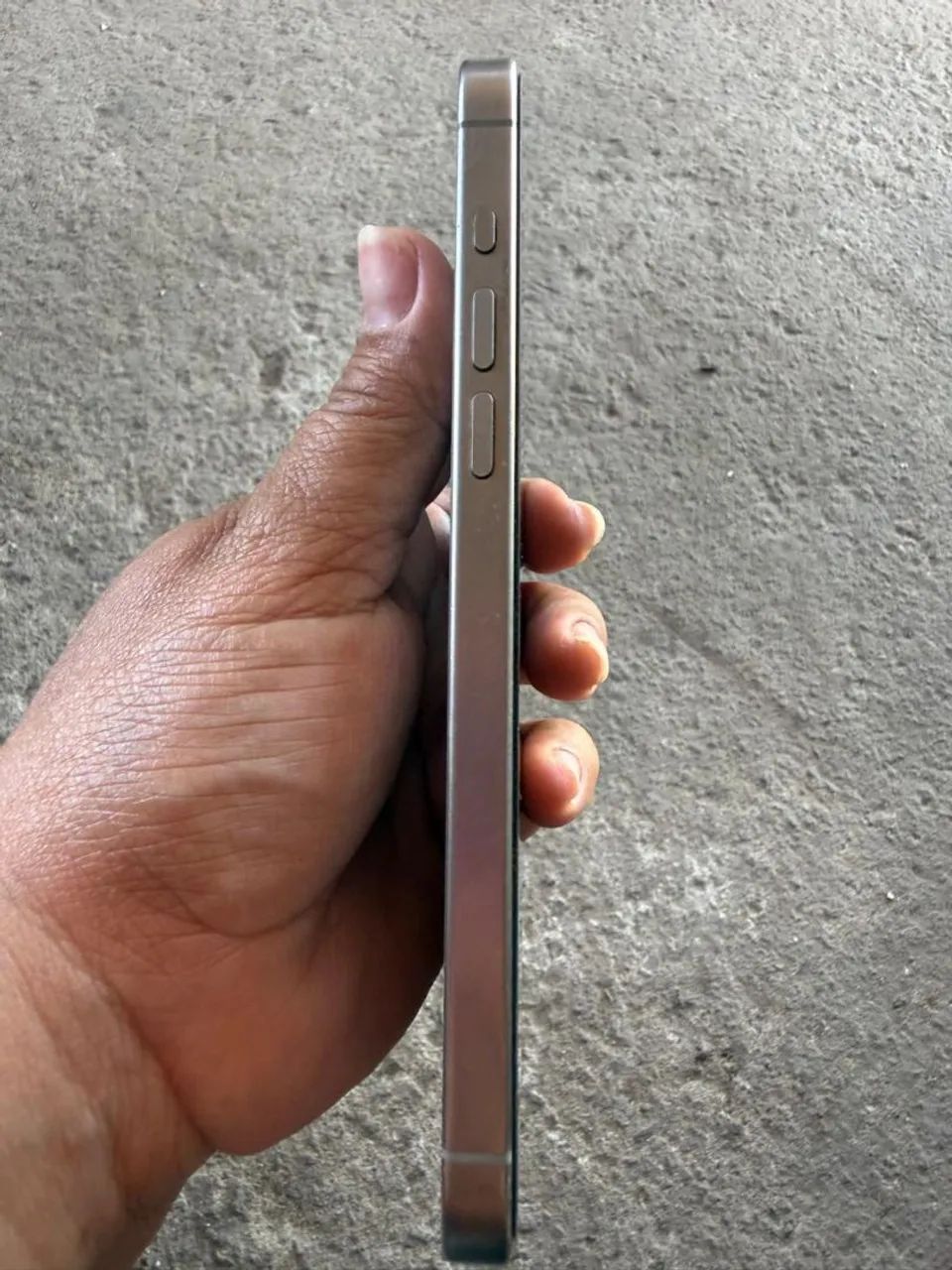vendo iPhone 15 pro Max 256GB - Foto 4