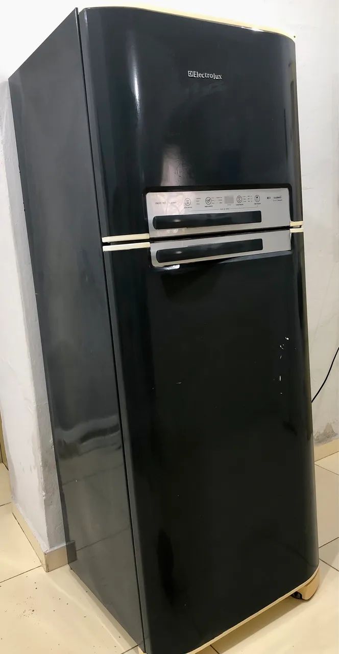 Geladeira/Refrigerador Electrolux Frost Free - Duplex 430L