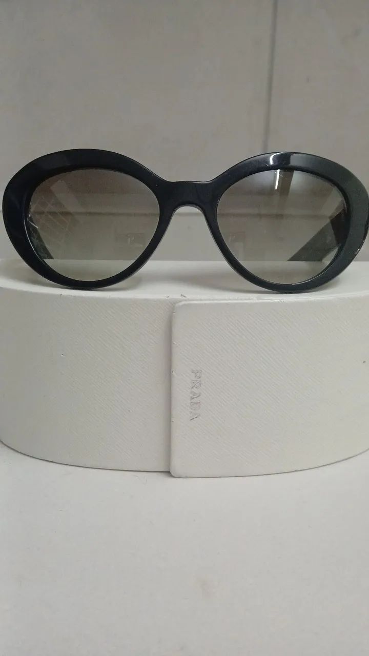 2Vendo óculos prada