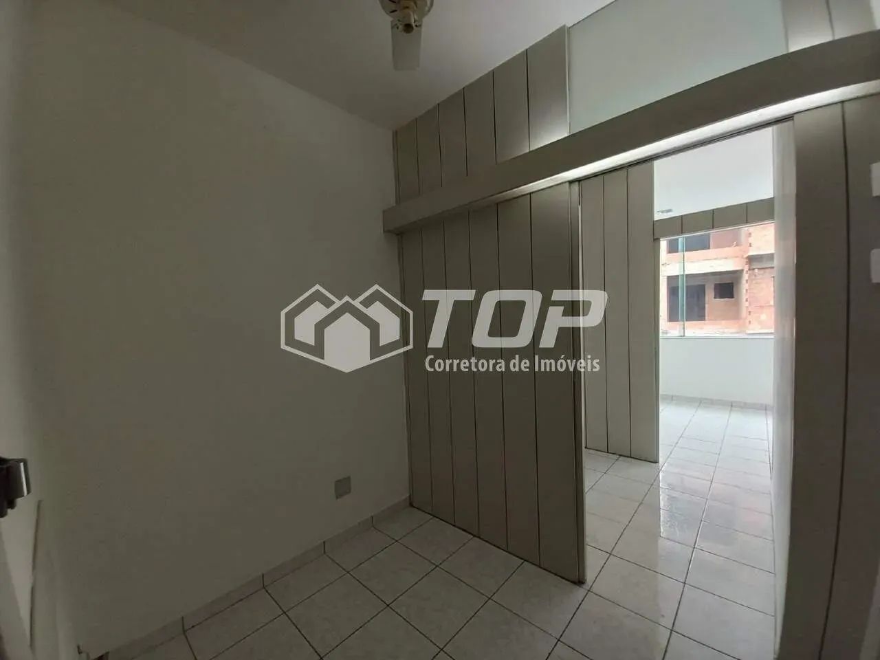 Sala Comercial com 25m² para locação no valor de R$700,00 - Foto 4