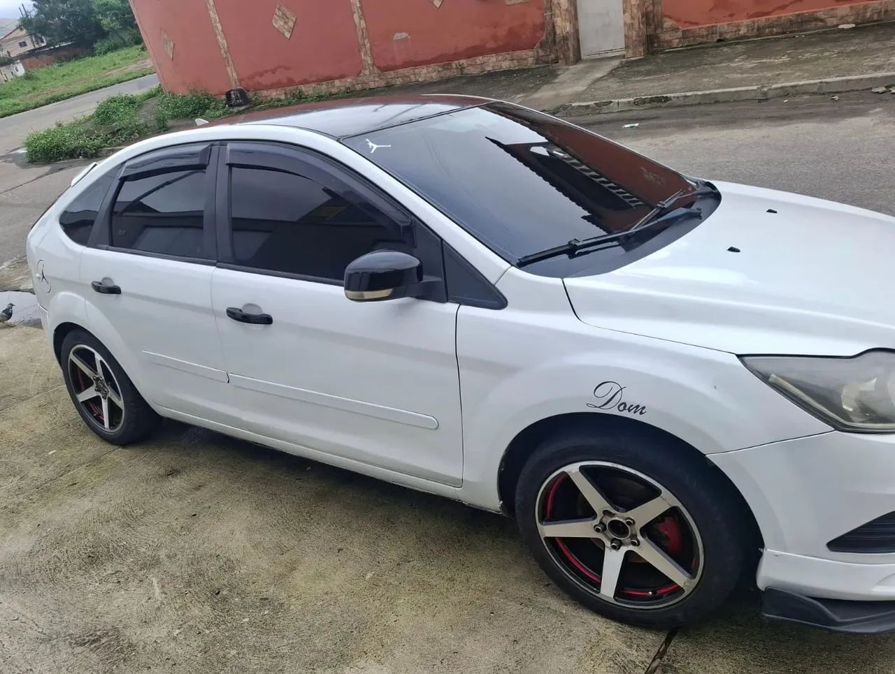 Ford Focus Focus 1.6 S/SE/SE Plus Flex 8V/16V  5p 2013