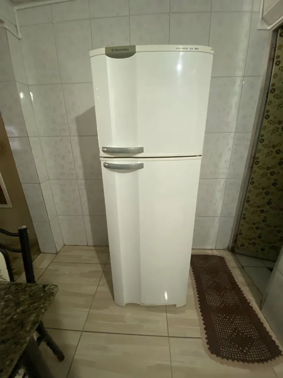 Geladeira eletrolux usada  - Foto 5