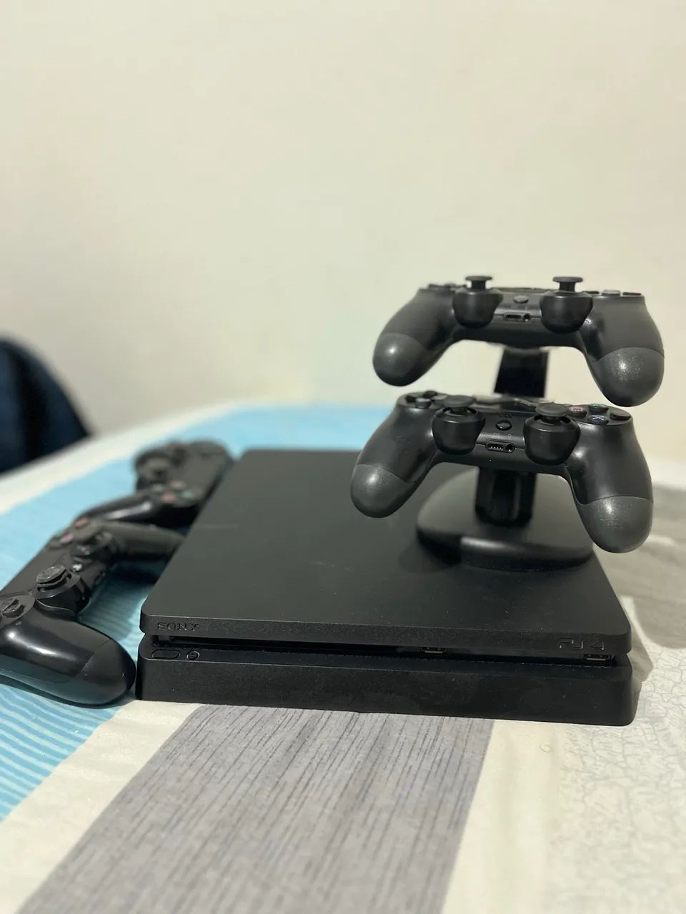 PS4 SLIM 500gb