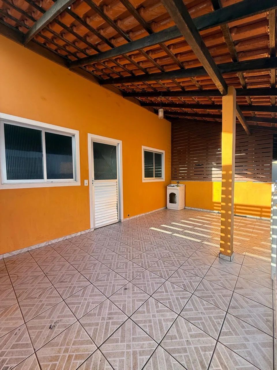 APARTAMENTO ANUAL 2 QUARTOS 