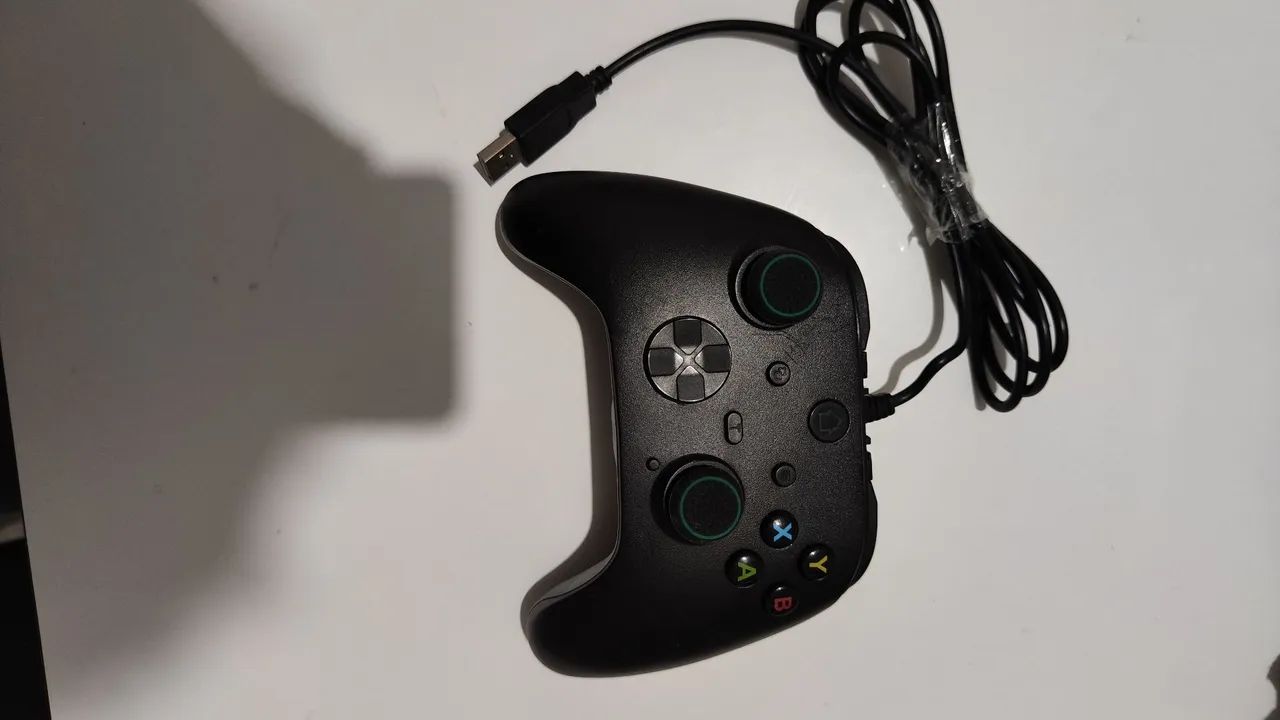 Controle USB com fio estilo Xbox One S  - Foto 2