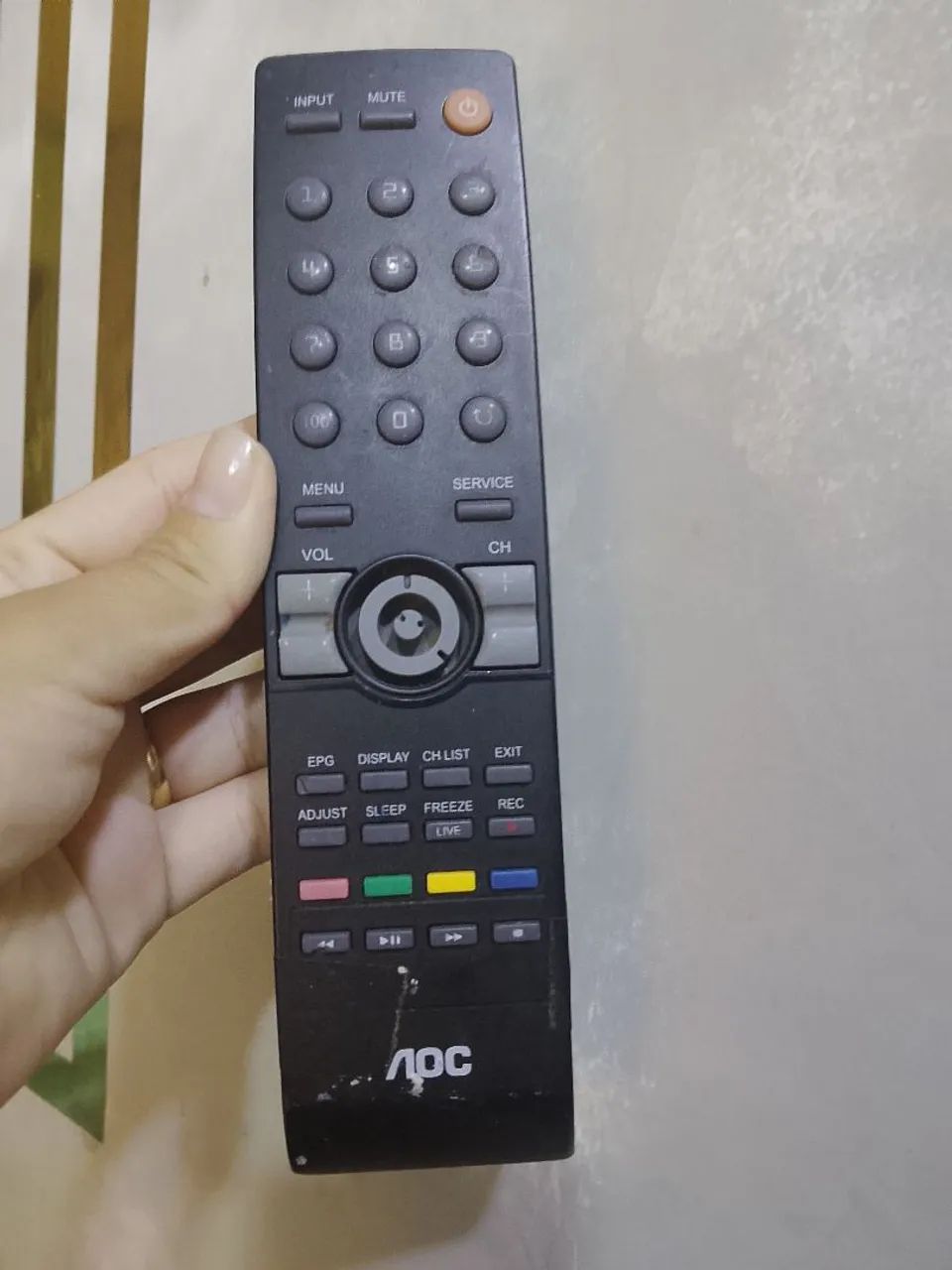 Tv 32 aoc