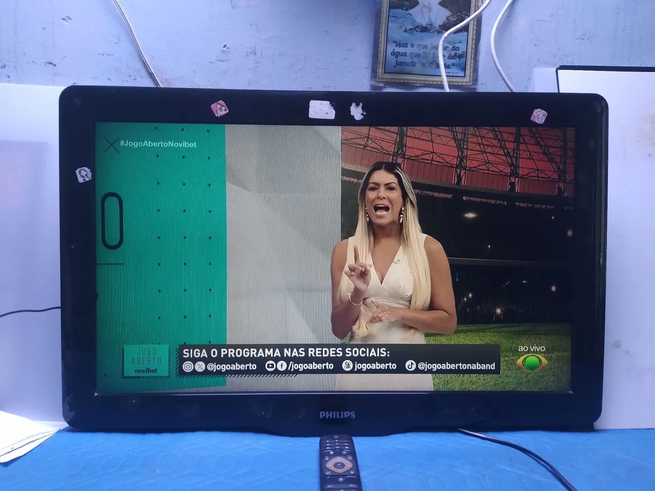 TV PHILIPS 32" LCD DIGITAL , NÃO É SMART.  - Foto 4