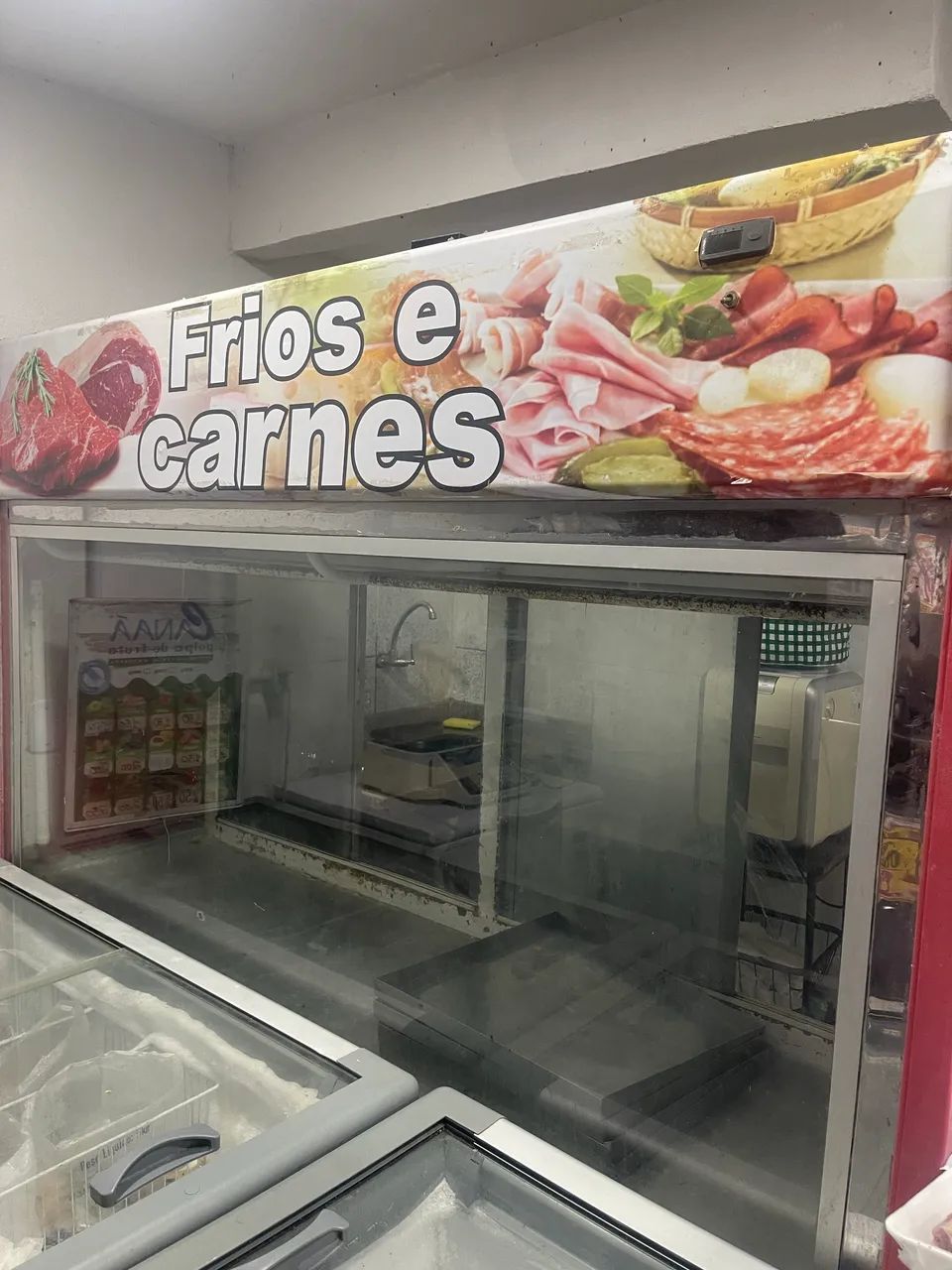 Balcão de carne térmisa