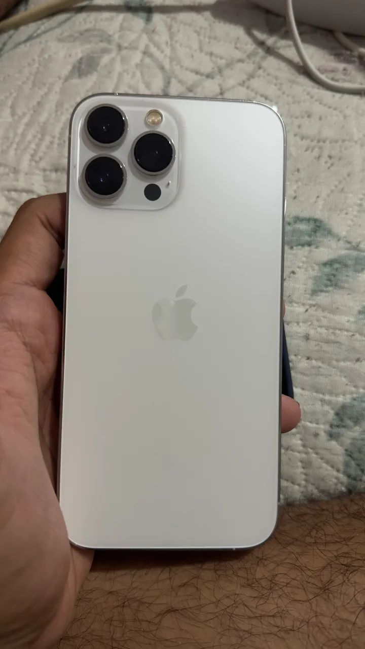 iphone 13 pro max sem marcas de uso - Foto 2
