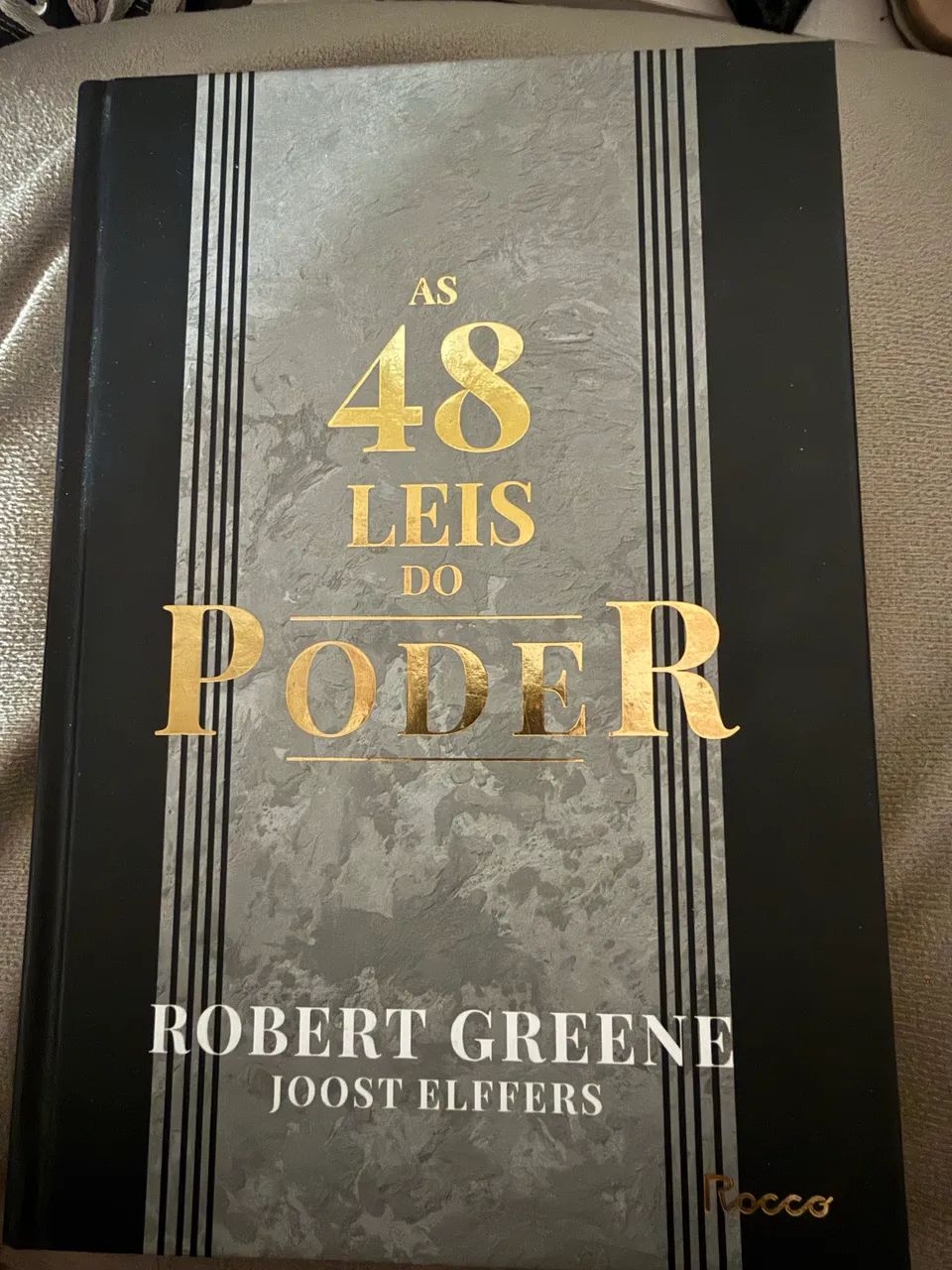 livro 48 leis do poder - Robert Greene