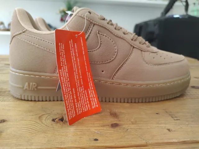 TÊNIS NIKE AIR MARROM NUMERAÇÃO 41 