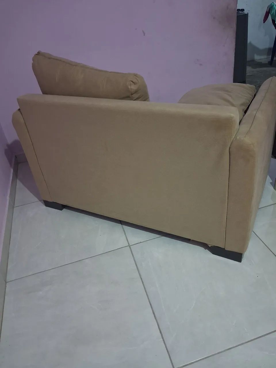 Vendo sofá 2 lugares novo  - Foto 2