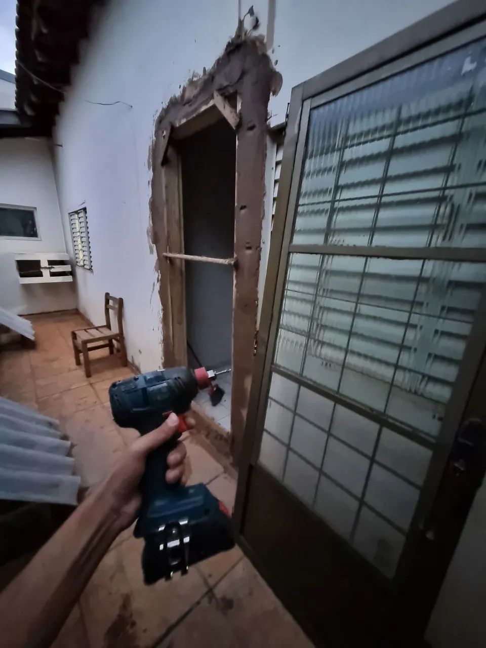 Montagem e desmontagem de armários e reformas