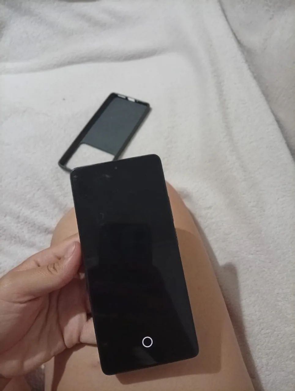 Vendo celular poco com 12 gigas de RAM e 500 gigas de memória  - Foto 2