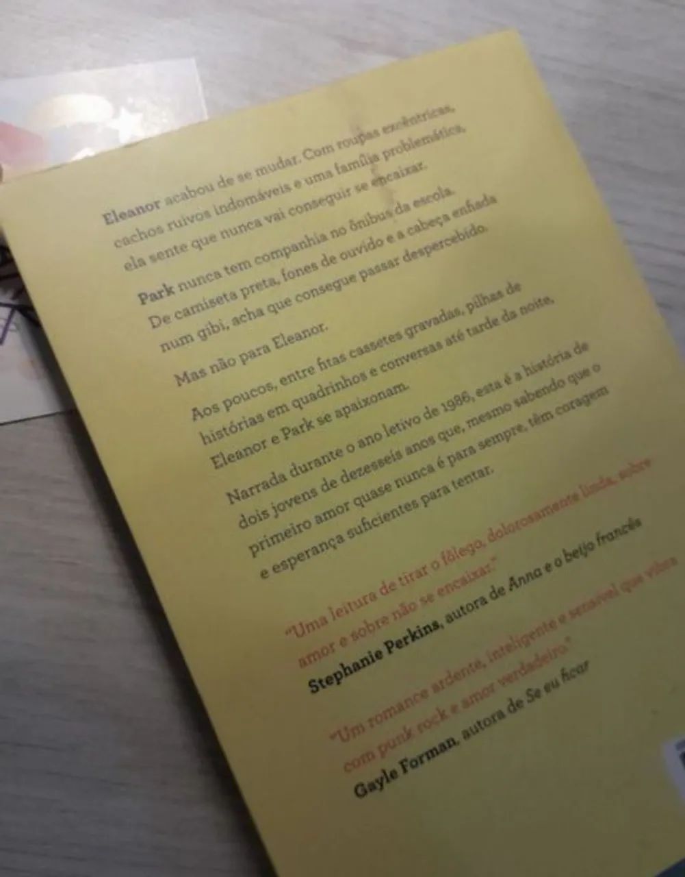 Livro eleanor e park - Foto 2