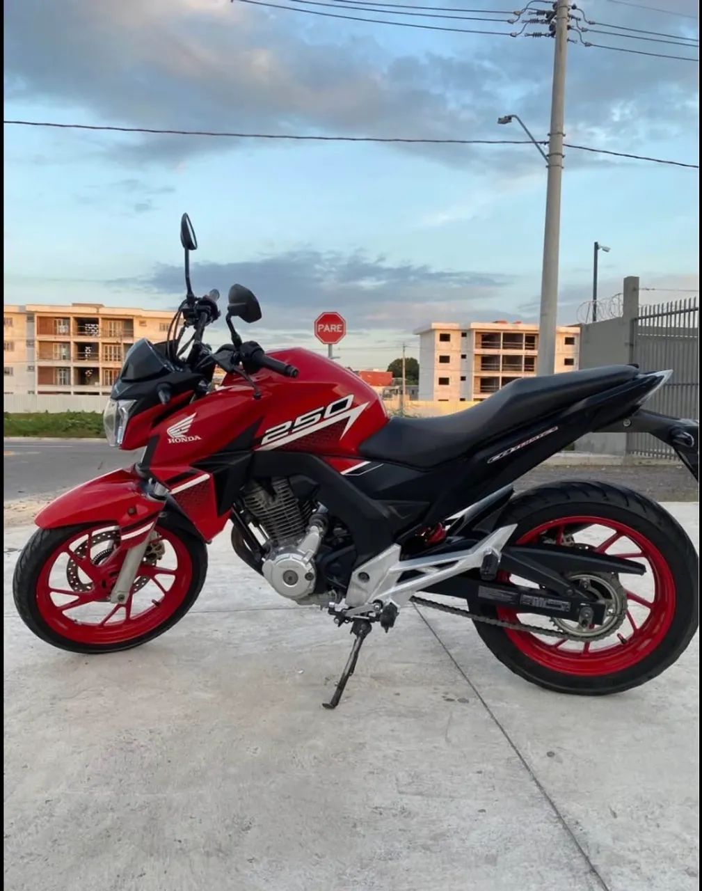 CB Twister 250 - Foto 3