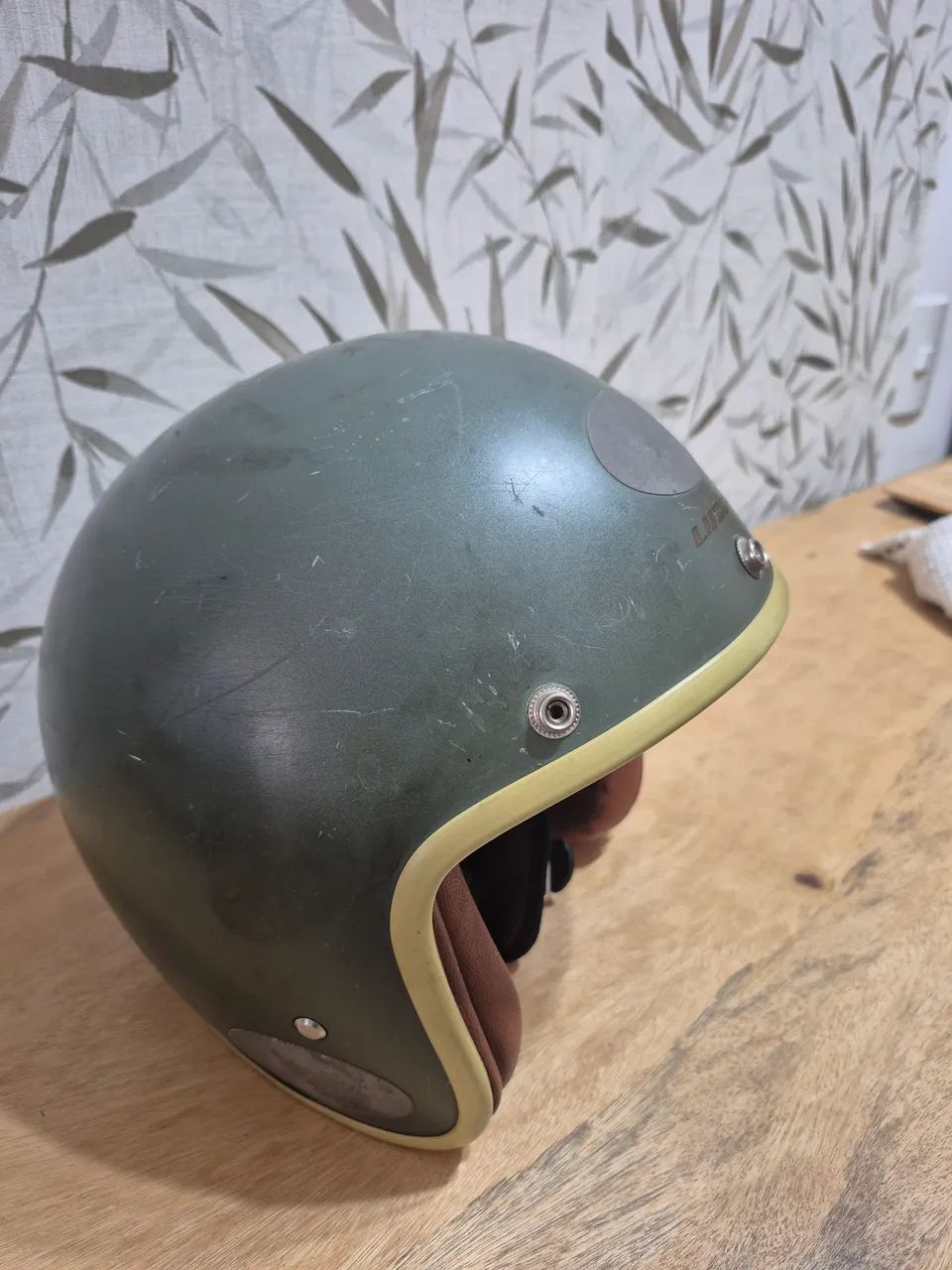 Capacete lucca custom 