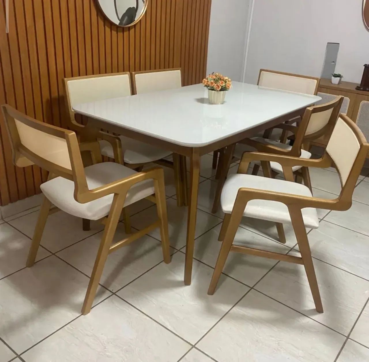 MESA DE JANTAR 160x90 COM 6 CADEIRAS 