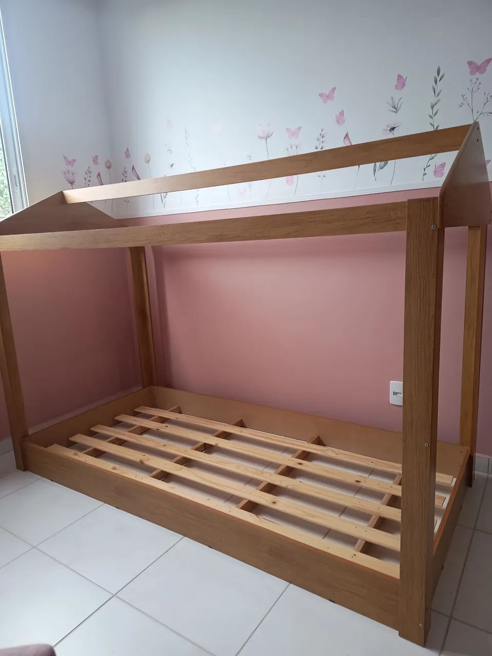 Cama casinha infantil (colchão solteiro)  - Foto 3