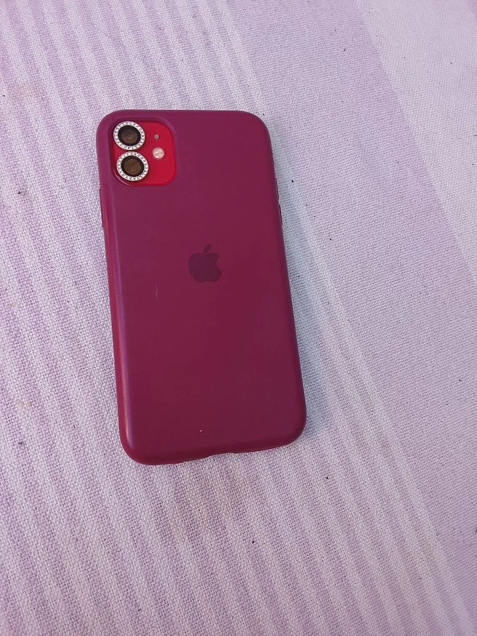 iPhone 11 vermelho  - Foto 3