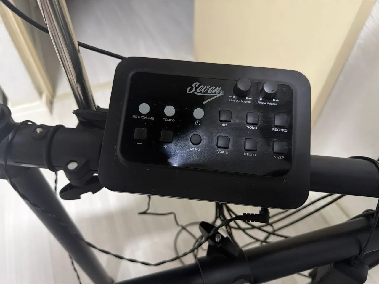 Bateria eletrônica Seven SD 7000 perfeita!