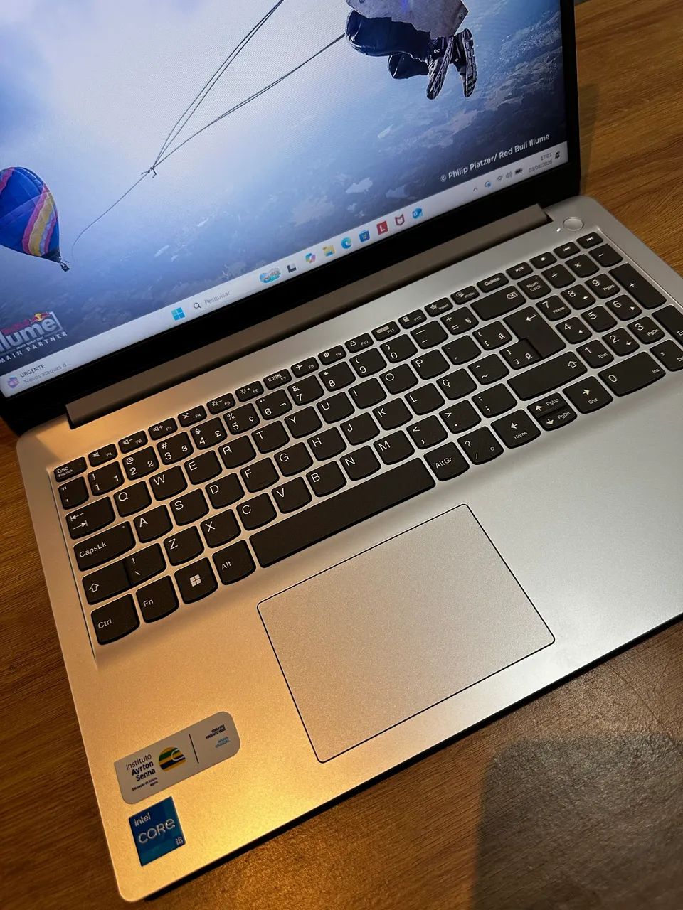 Notebook Lenovo IdeaPad 1 15IAU7 - Novo - Foto 4